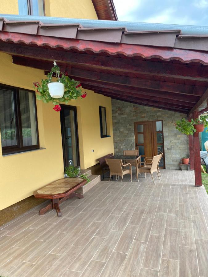 Casa Casy Oradea Exterior foto