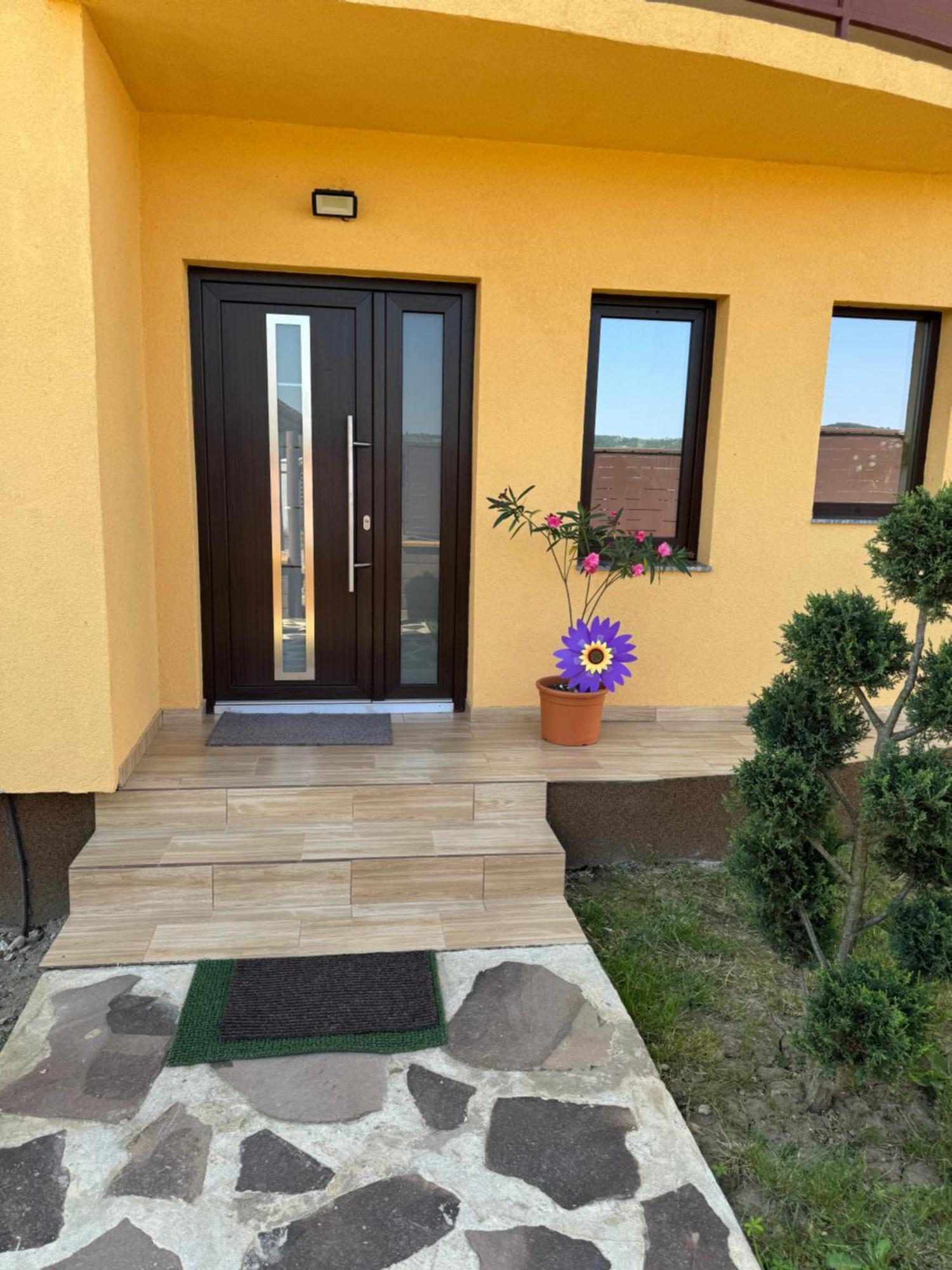 Casa Casy Oradea Exterior foto